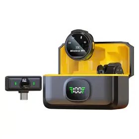 Ugetus Q8 dual mic set connected to Android smartphone