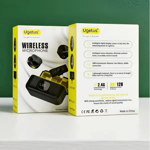 Ugetus Q8 wireless mic digital display showing battery status
